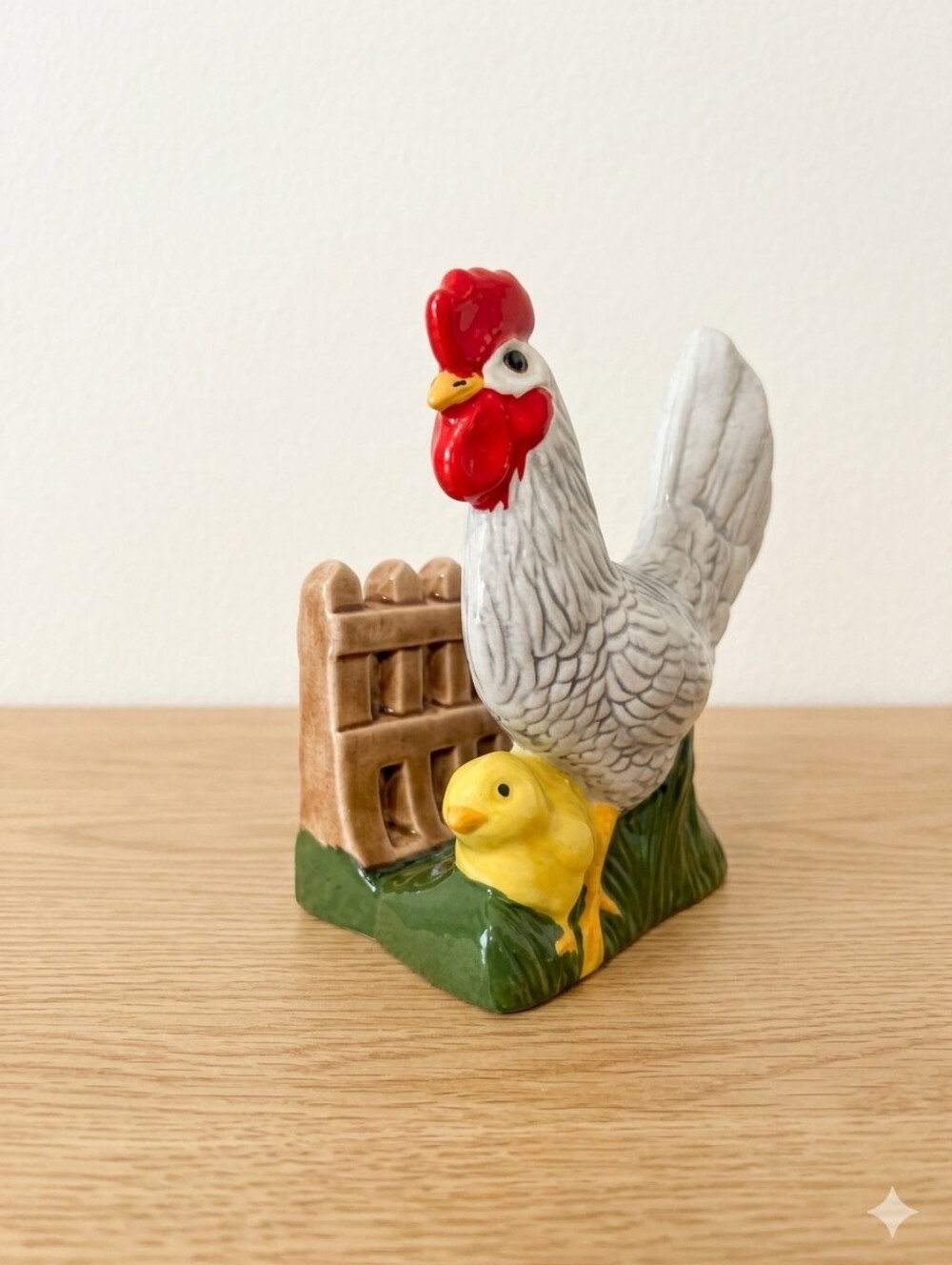 Charming vintage ceramic napkin holder featuring a colorful farmhouse rooster